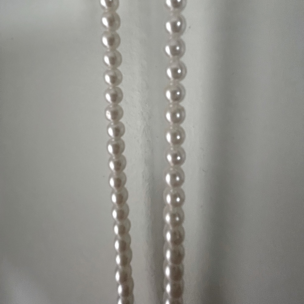 Costume pearls